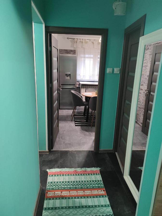 Private Room Near 3 Min Metrou Crangasi, 40 M2 Bükreş Dış mekan fotoğraf