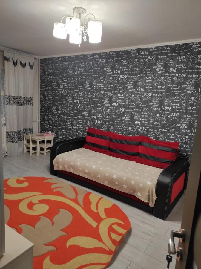 Private Room Near 3 Min Metrou Crangasi, 40 M2 Bükreş Dış mekan fotoğraf